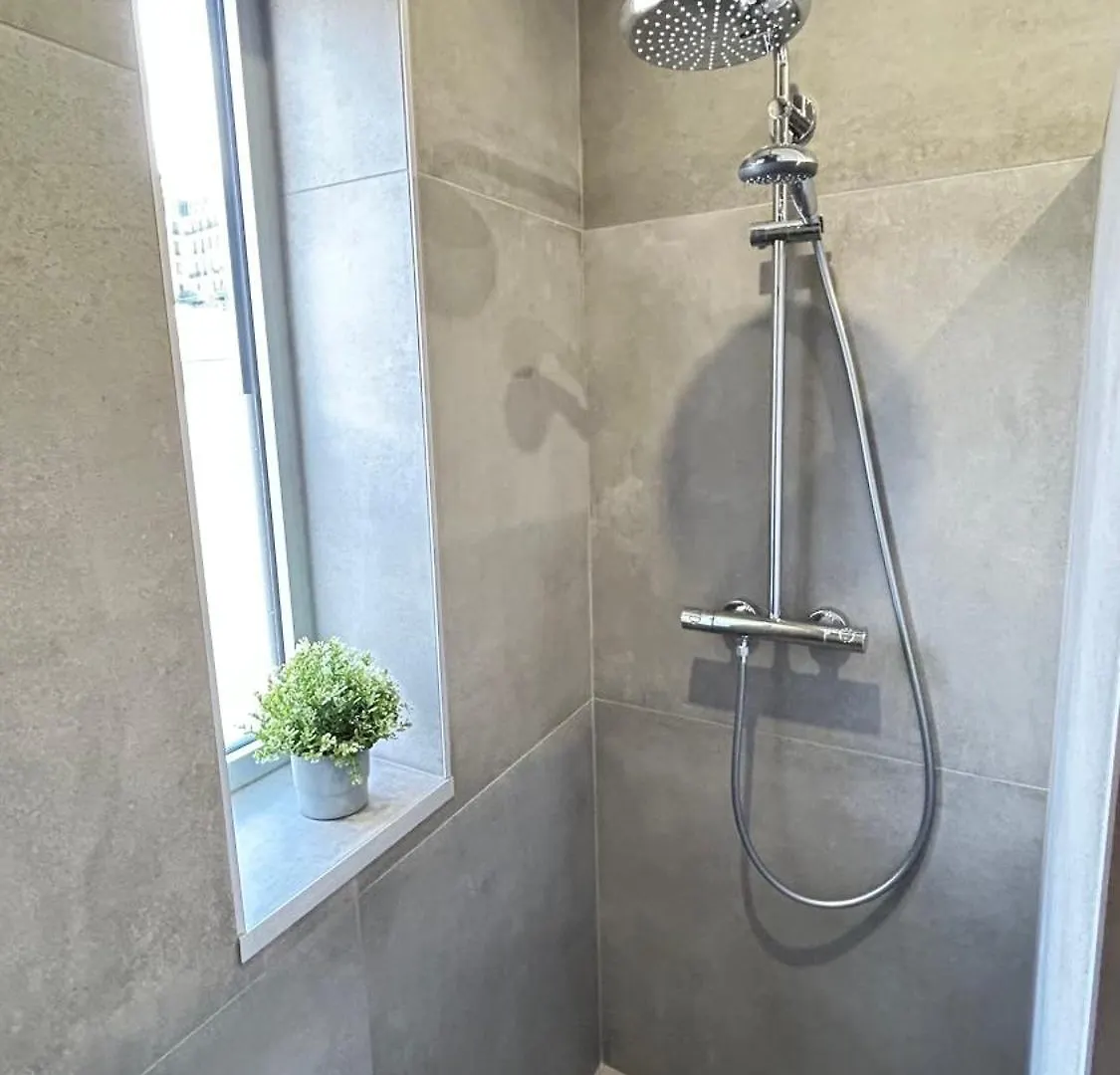 2 Chambres Dans Appartement Neuf, Terrasse Sud, Meuble Contemporain, Parking Aix-les-Bains Frankrig